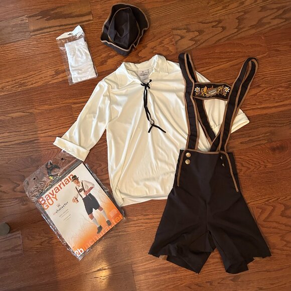 Men's Brown Lederhosen Costume - Picture 4 of 14